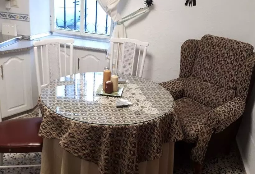 Majatalo Casa Rural Lunares Y Salinera