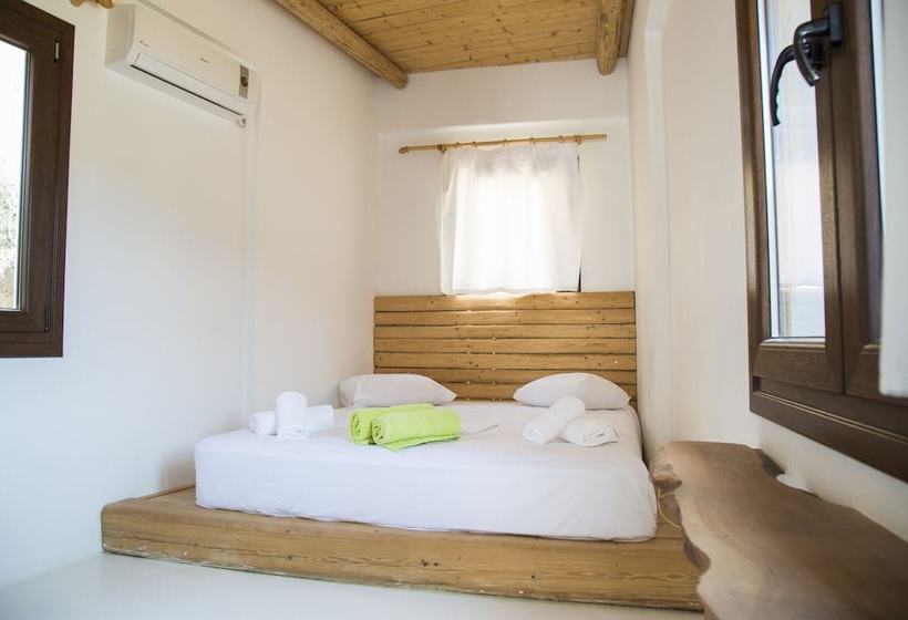 Pension (Hôtel basse catégorie) Spathi Beach Suites Kea