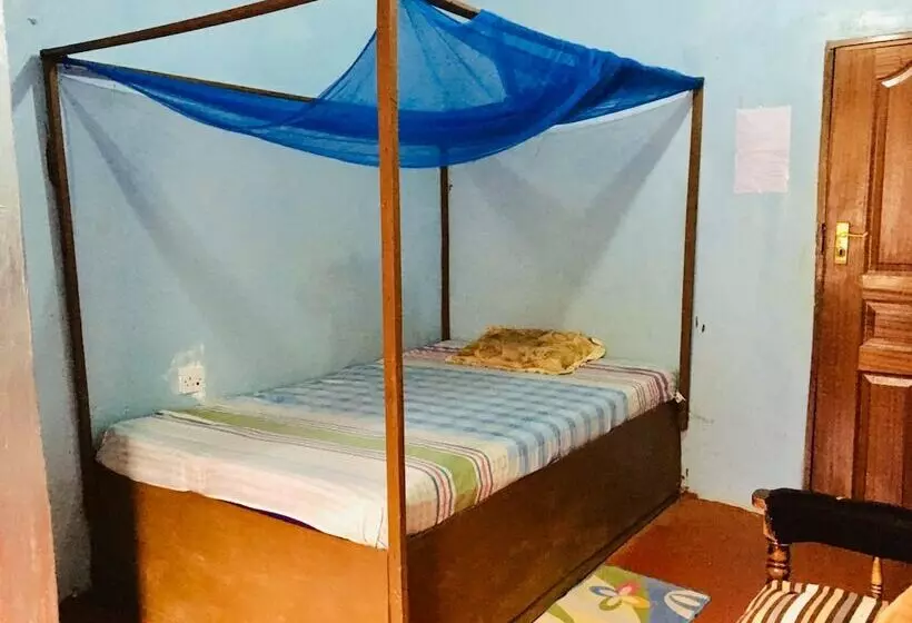 پانسیون Tsavo Homestays