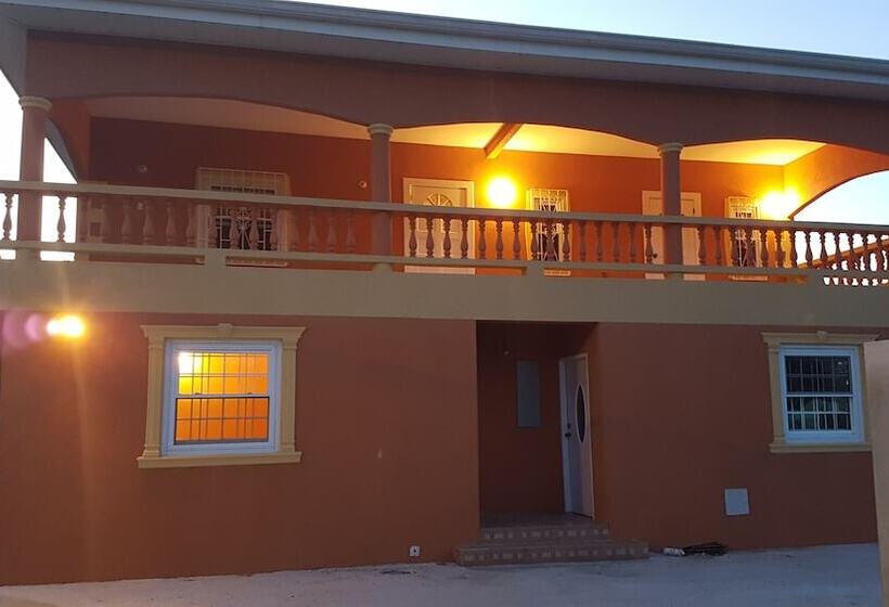 Ri'biero's Holiday Apartments