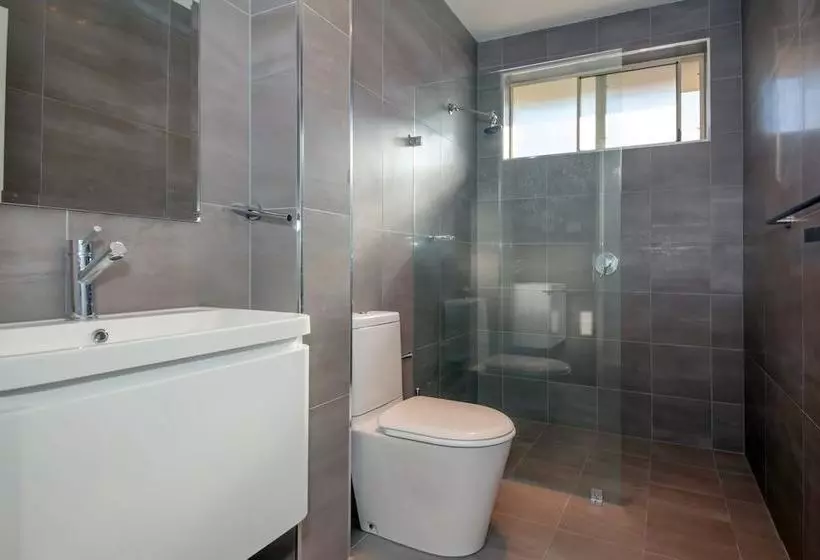 Alcheringa  Unit 3 & 4/32 Sandy Point Road