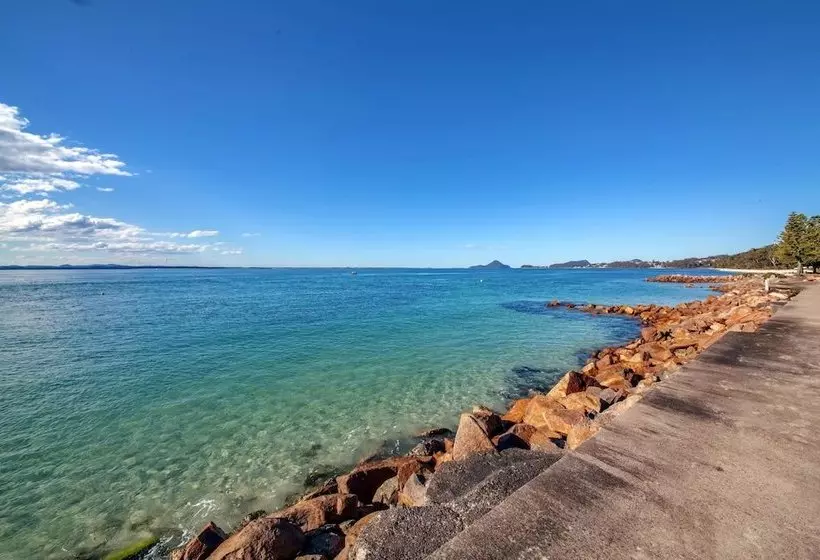 Alcheringa  Unit 3 & 4/32 Sandy Point Road