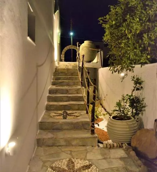 ペンション Dioni Lux Inn