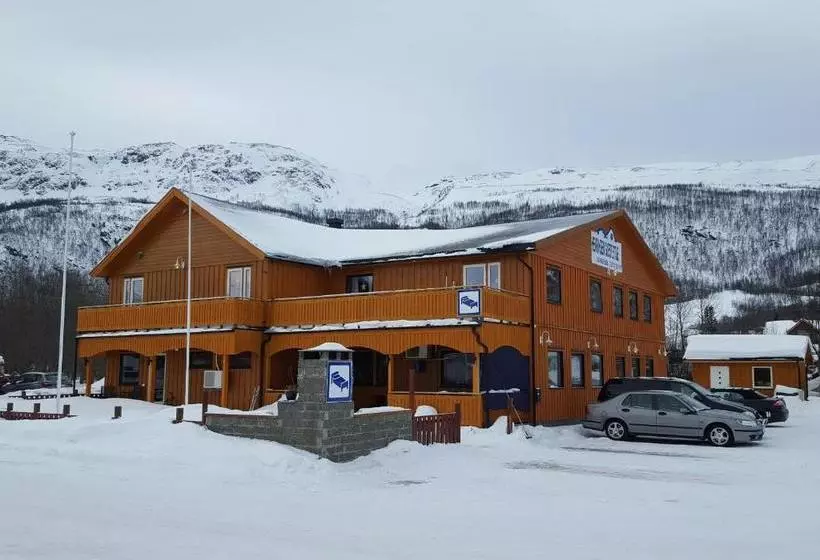 Majatalo Henriksen Gjestestue