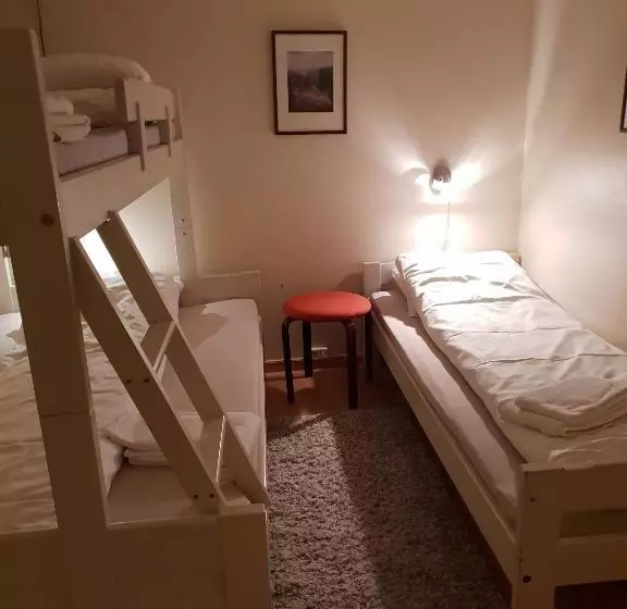 Majatalo Henriksen Gjestestue