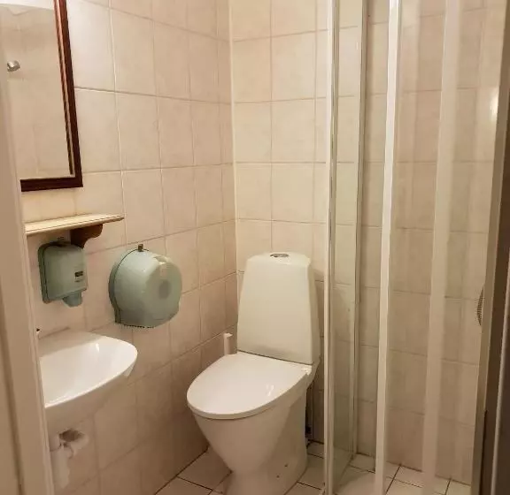 Majatalo Henriksen Gjestestue