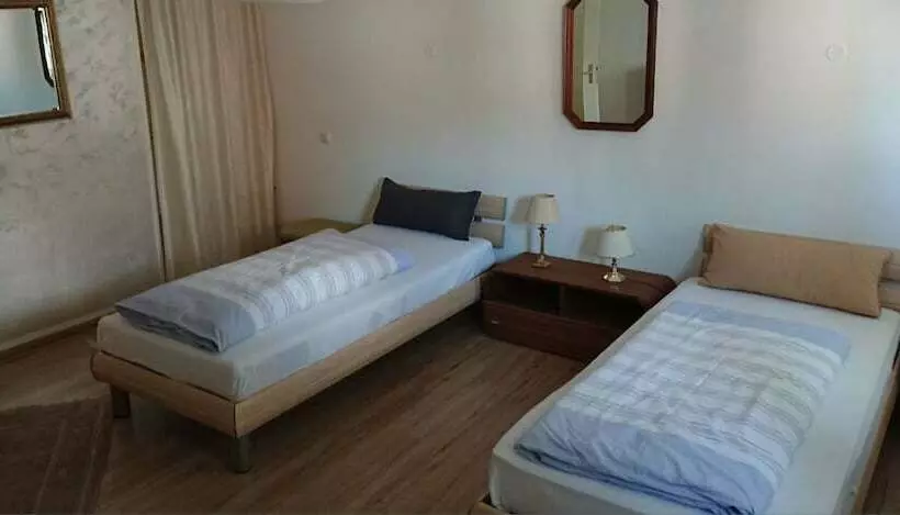 ペンション Marstall Apartmenthaus Kassel