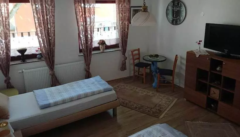 ペンション Marstall Apartmenthaus Kassel