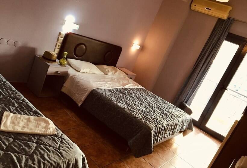 פנסיון Penthesylia