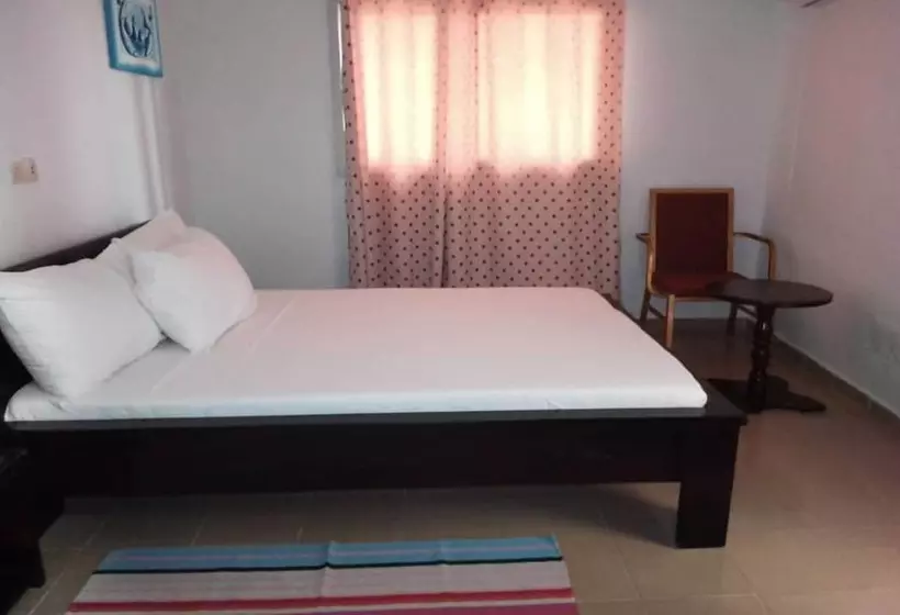 پانسیون Villa Onelis