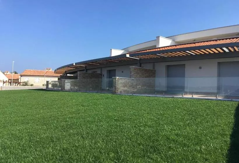 Apartments Lepeza