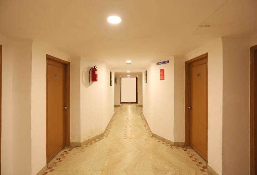 호텔 Abhay Palace By Oyo Rooms