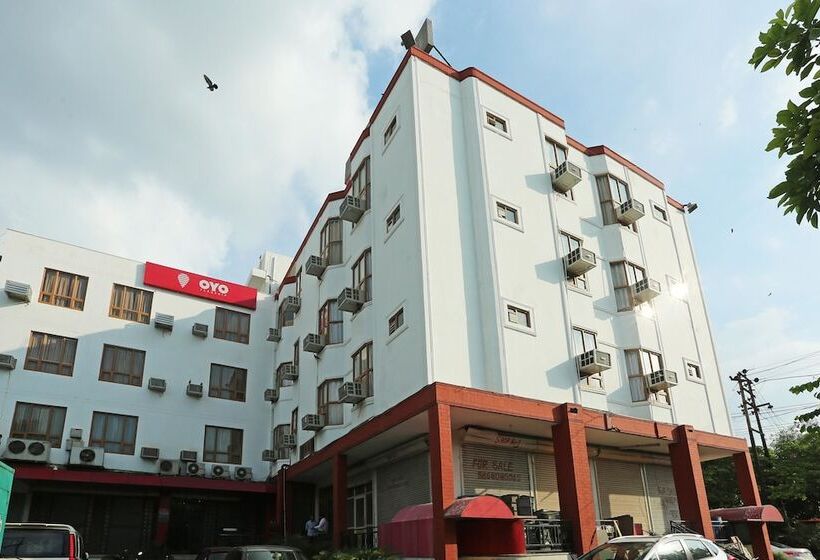 호텔 Abhay Palace By Oyo Rooms