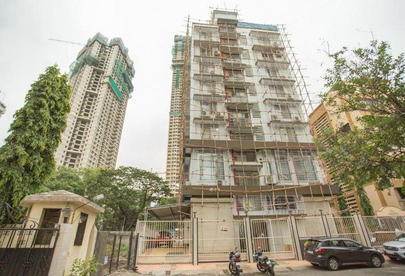 בית מלון כפרי Oyo 7150 Metro View Residency