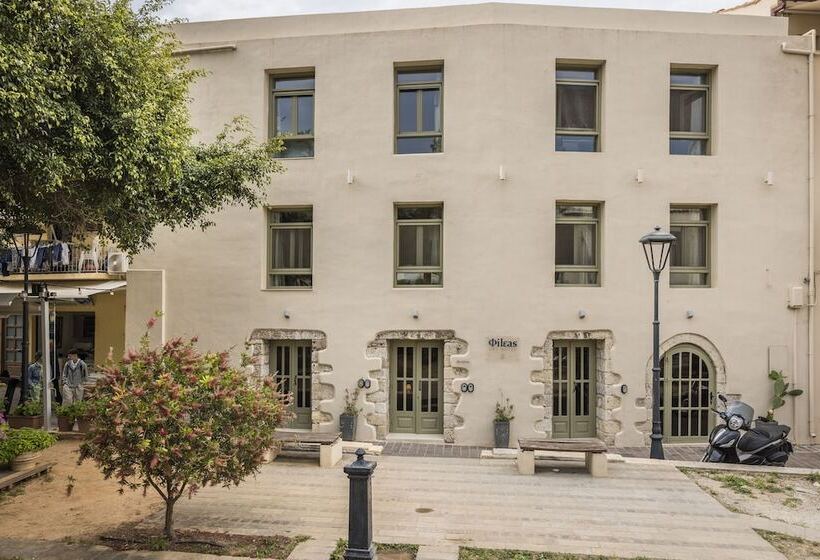 پانسیون Fileas Art