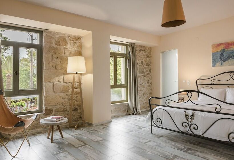 پانسیون Fileas Art