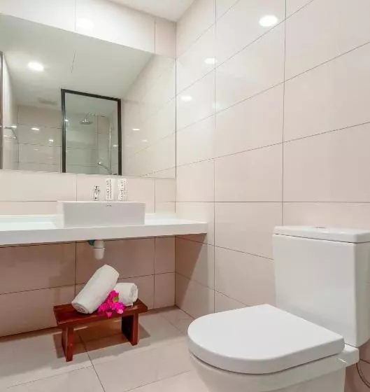 Ranthari Hotel And Spa Ukulhas Maldives