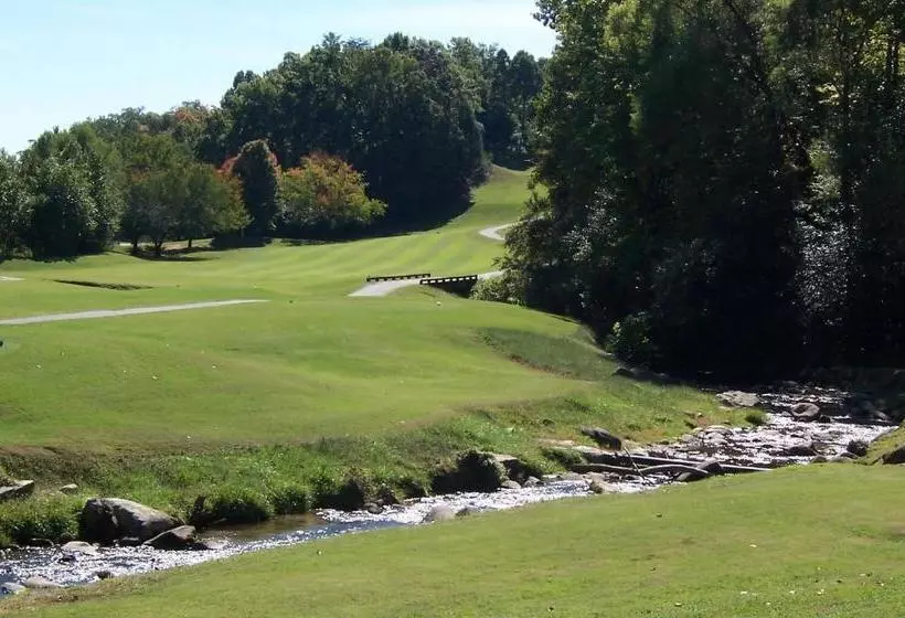 منتجع Fox Run Association