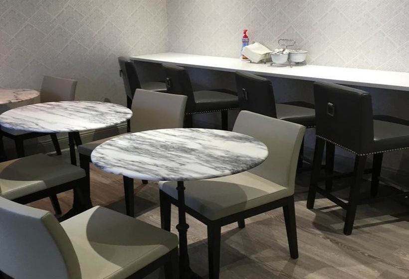 Golden Tulip Bethesda Court Hotel