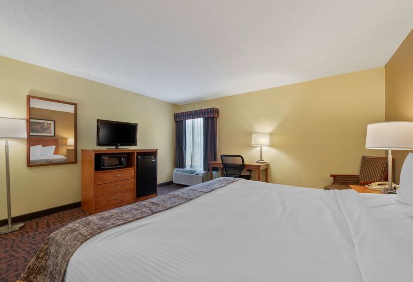 酒店 Best Western Louisville East Inn & Suites