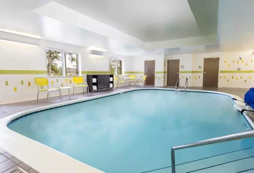 هتل Fairfield Inn By Marriott Pensacola I 10