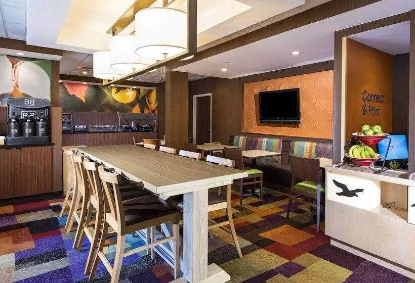 هتل Fairfield Inn By Marriott Pensacola I 10