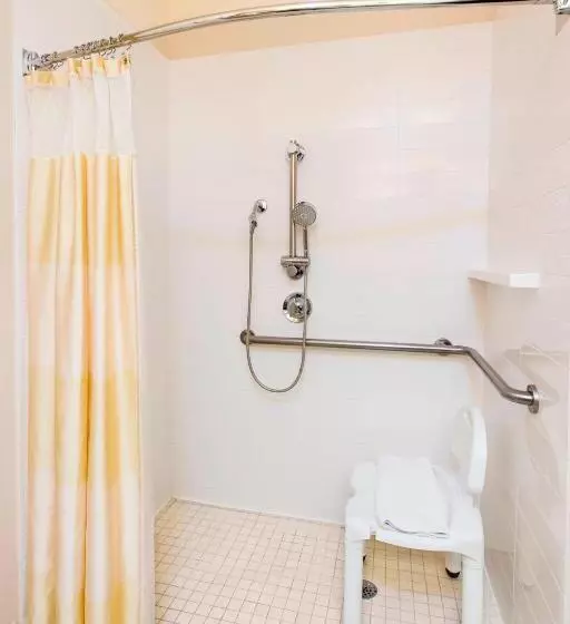 هتل Fairfield Inn By Marriott Pensacola I 10