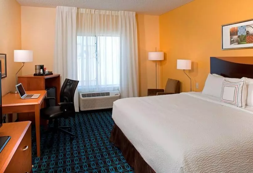 Отель Fairfield Inn & Suites By Marriott Denver Tech Center/ South