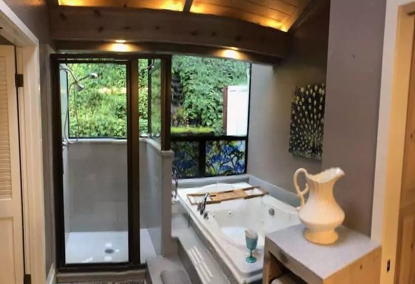 Hotelli Foothill House