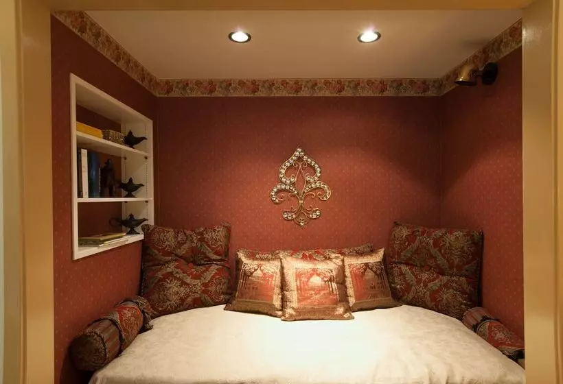 Hotelli Foothill House