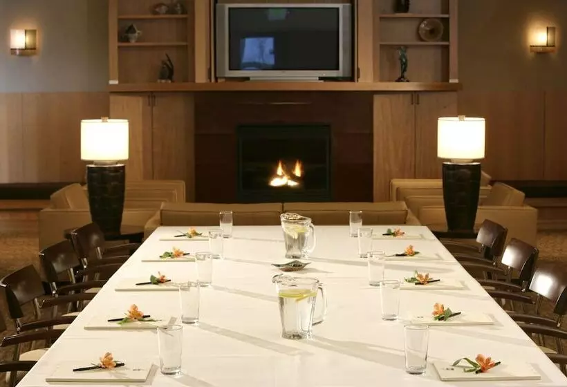 هتل Friday Harbor House