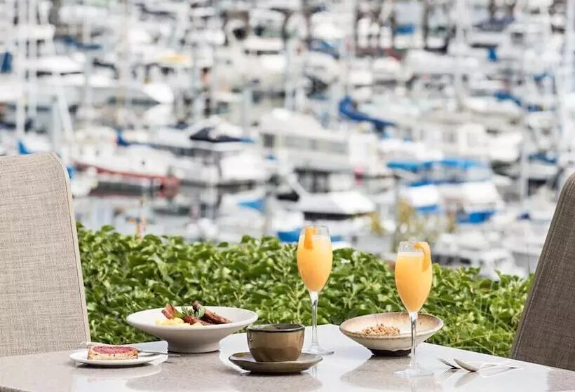 هتل Friday Harbor House