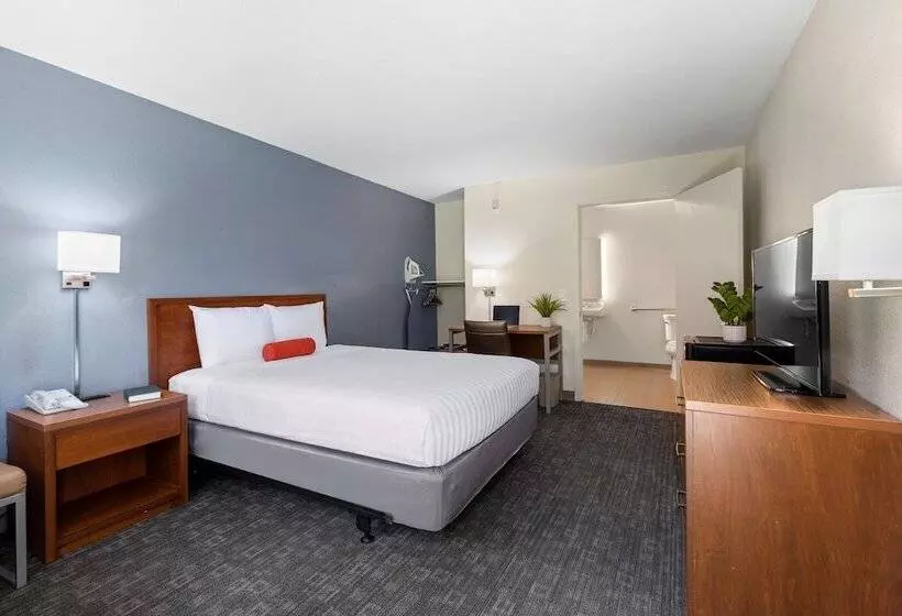 Отель Good Nite Inn Calabasas