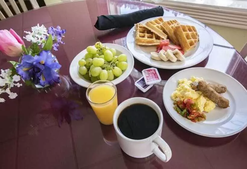 هتل Grand Victorian