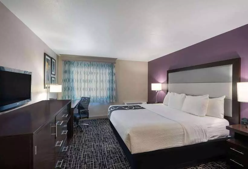 ホテル La Quinta Inn & Suites By Wyndham Fort Collins, Colorado
