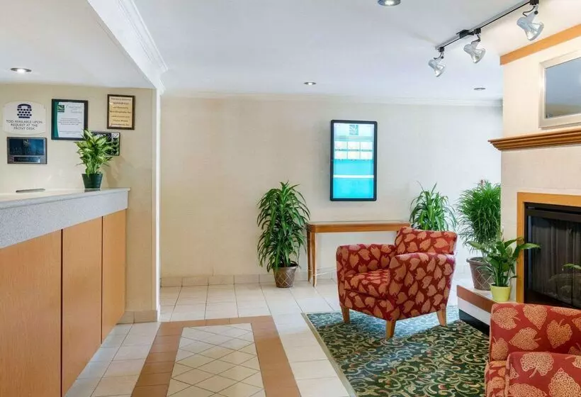 ホテル Quality Inn Newark Wilmington