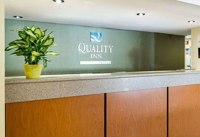 ホテル Quality Inn Newark Wilmington