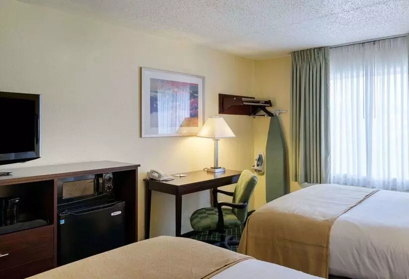 ホテル Quality Inn Newark Wilmington