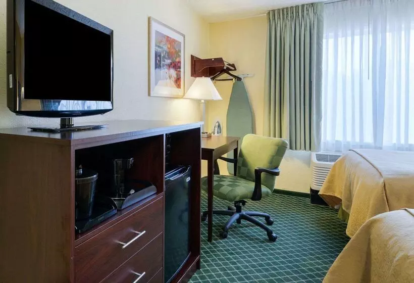 ホテル Quality Inn Newark Wilmington