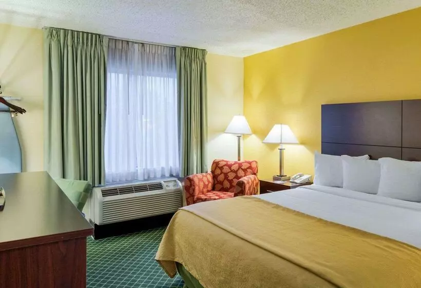 ホテル Quality Inn Newark Wilmington
