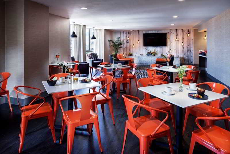 Whitney Peak Hotel Reno, Tapestry Collection By Hilton