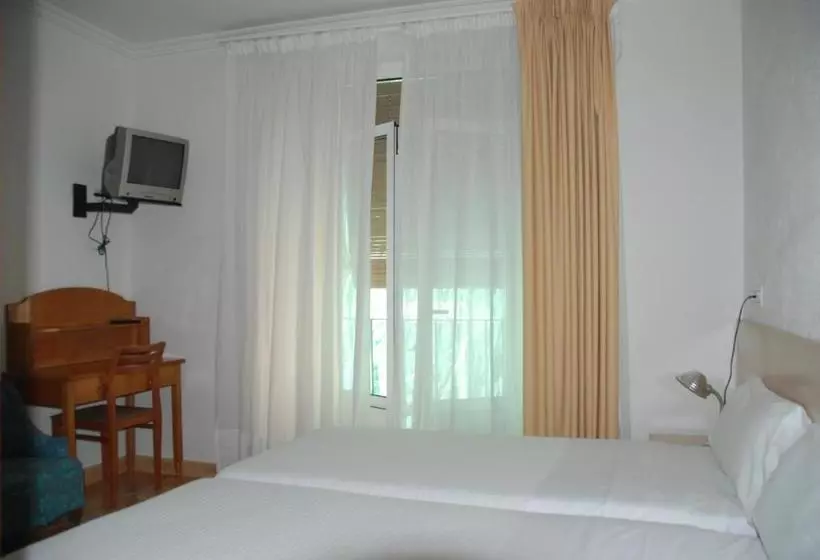 پانسیون Pensió Viladomat