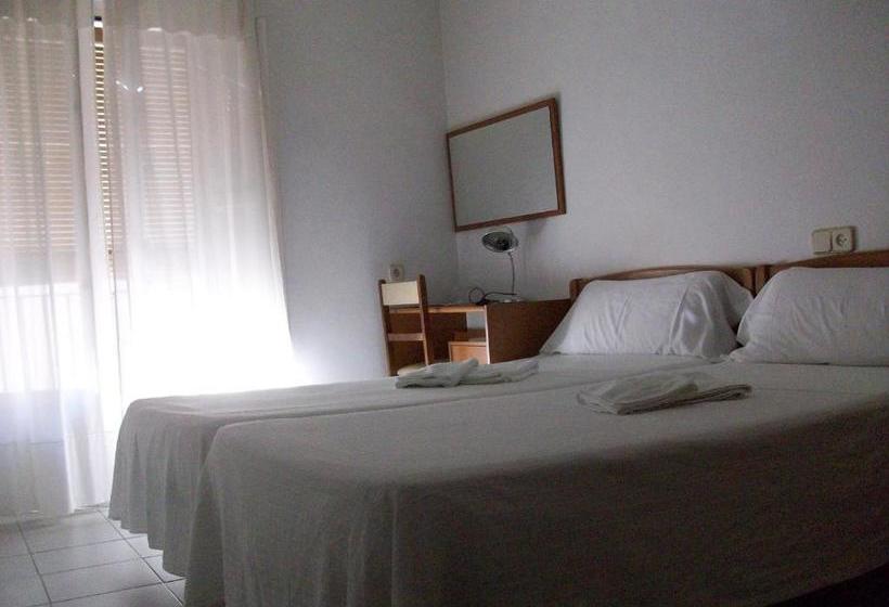 膳宿费 Pensió Viladomat