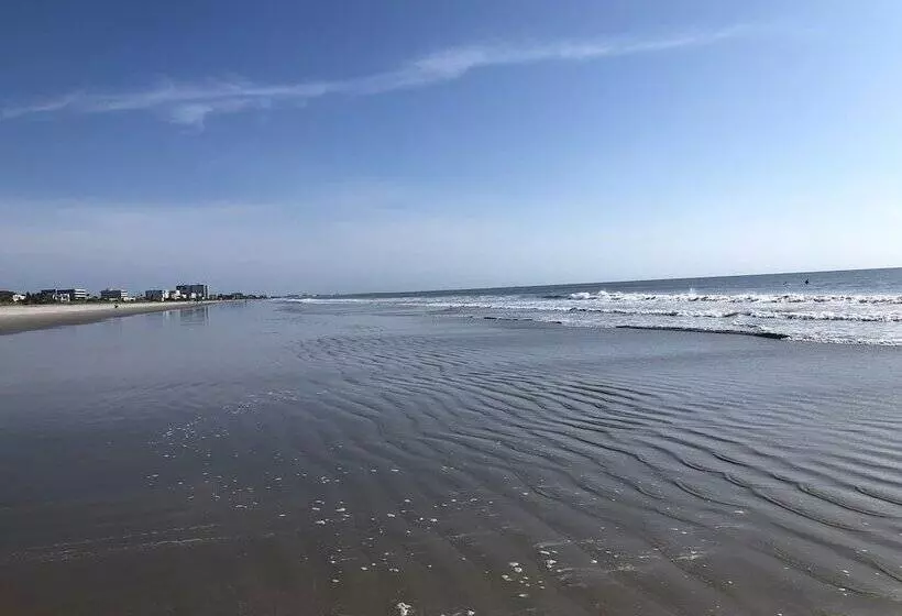 Coco Sands Beachside Cottages