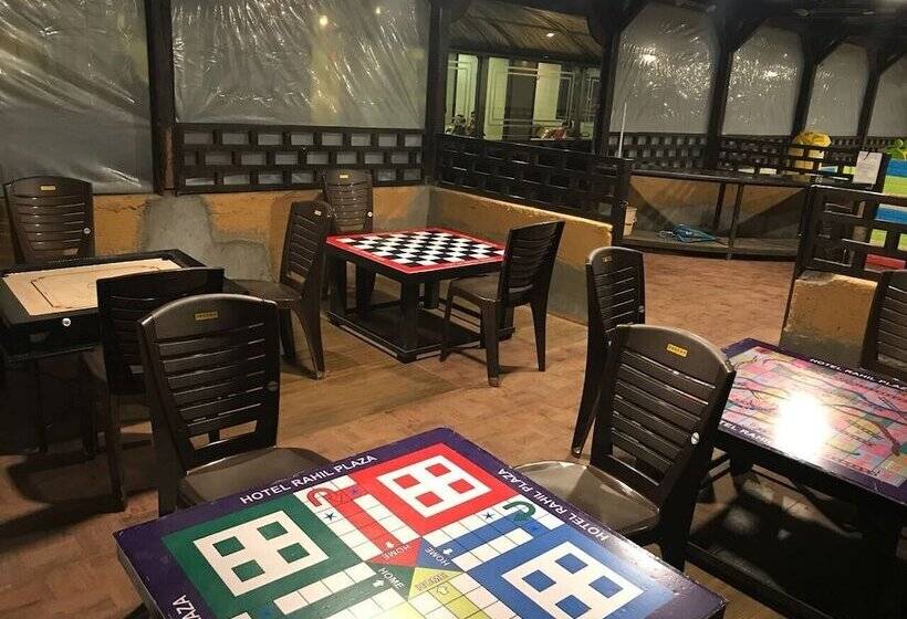 ホテル Rahil Plaza