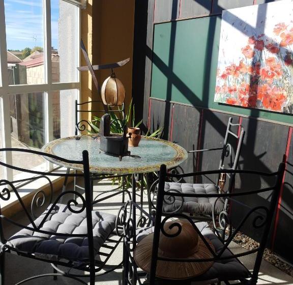 Пансион Hostal La Horra