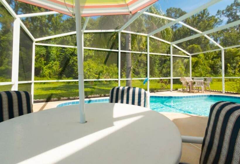 Sunshine, Love, And Happiness In A Home Thats Cute As A Button 3bd 2552