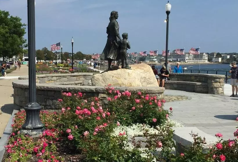 Aamiaismajoitus (B&B) The Hydrangea Inn