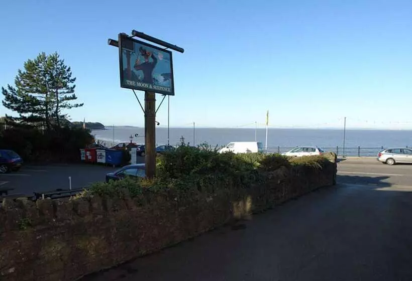 ベッドアンドブレックファースト The Moon And Sixpence