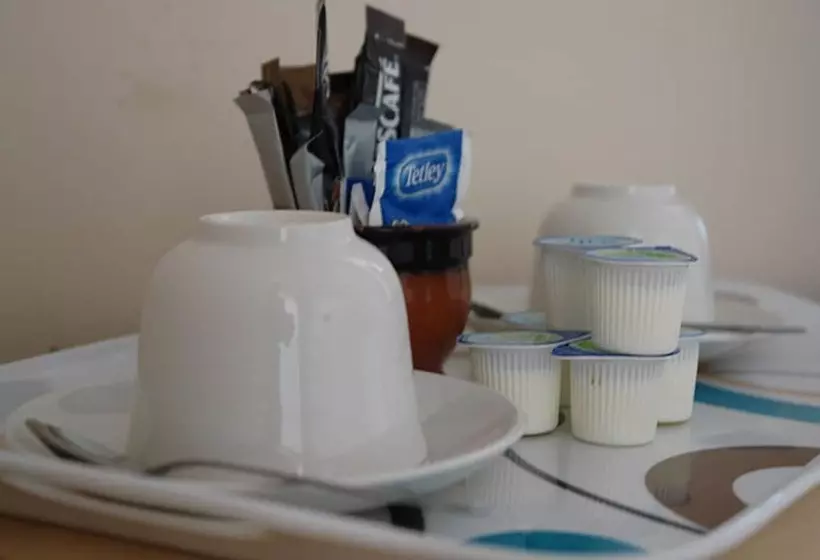 ベッドアンドブレックファースト The Moon And Sixpence